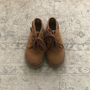 Old Navy Little Boys' Chukka Boots sz 6
